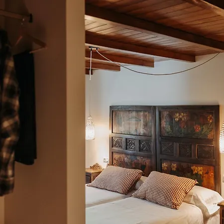 Casa Rural De *